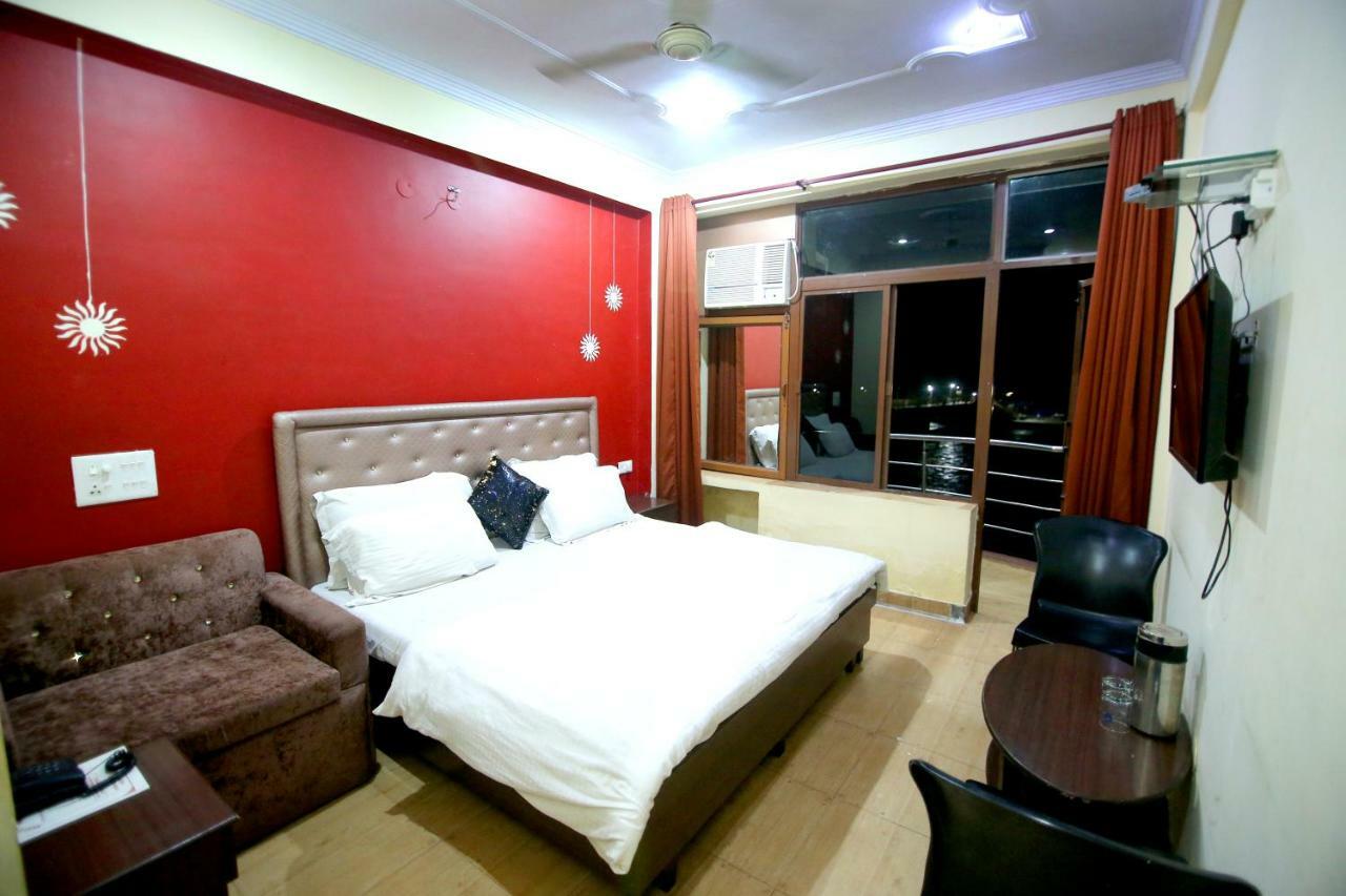 Hotel New Aditya ハリドワール エクステリア 写真