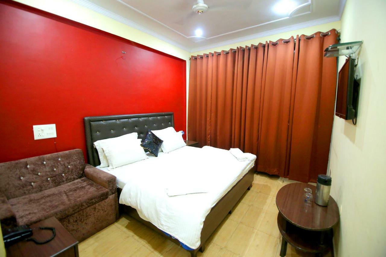 Hotel New Aditya ハリドワール エクステリア 写真